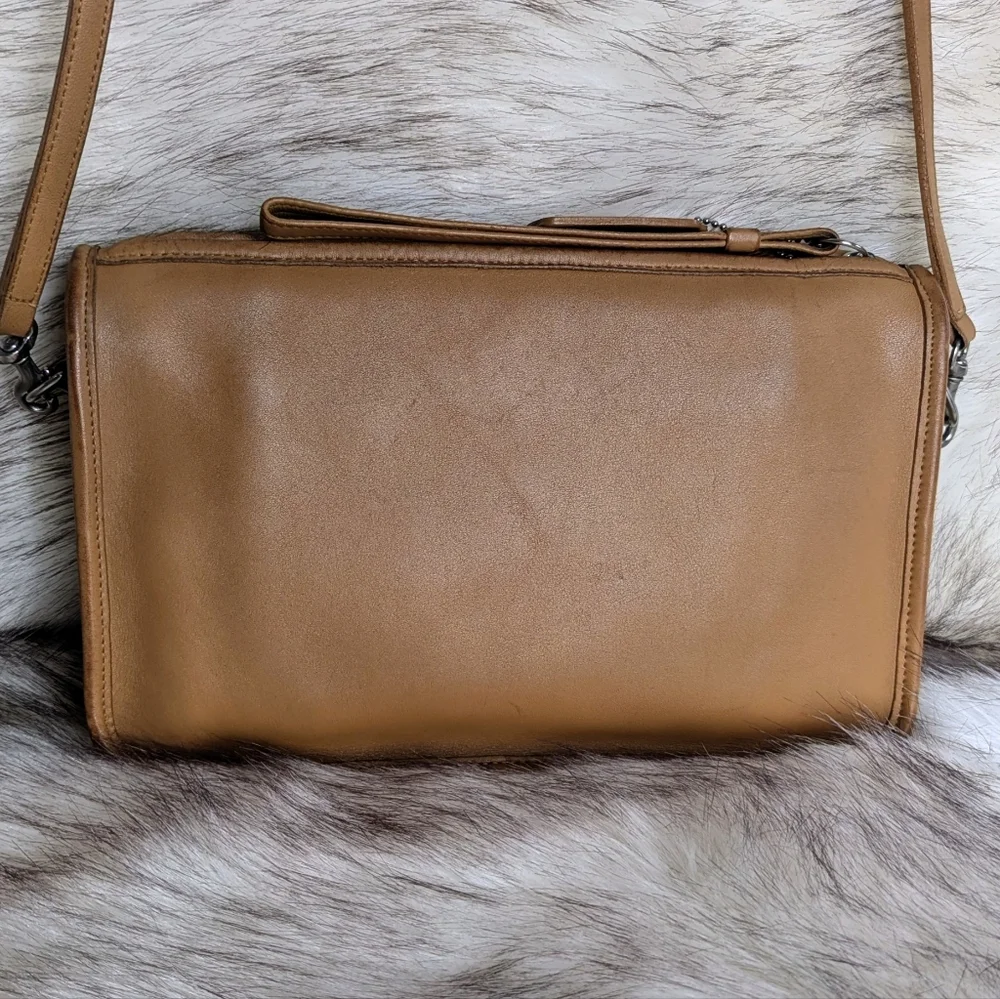 Vintage Coach Basic Bag Style #9544 Costa Rica 1992 - Picture 3 of 15